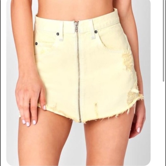 Carmar zipper skirt NWT - Picture 1 of 4